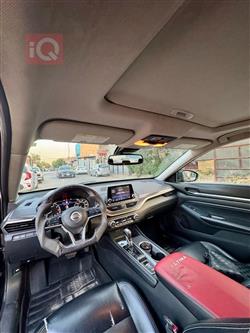 نيسان ألتيما